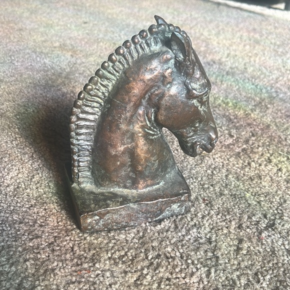 Bronze Horse Head Sculpture - Picture 2 of 2
